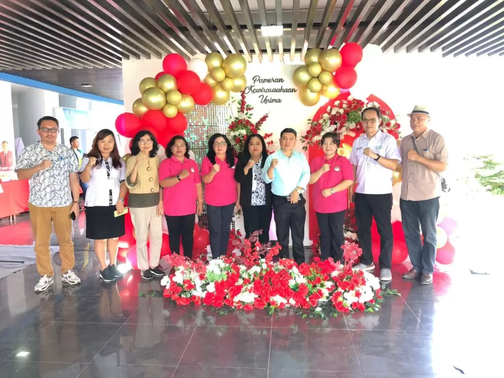 Unima Sukses Gelar Pameran Kewirausahaan Mahasiswa